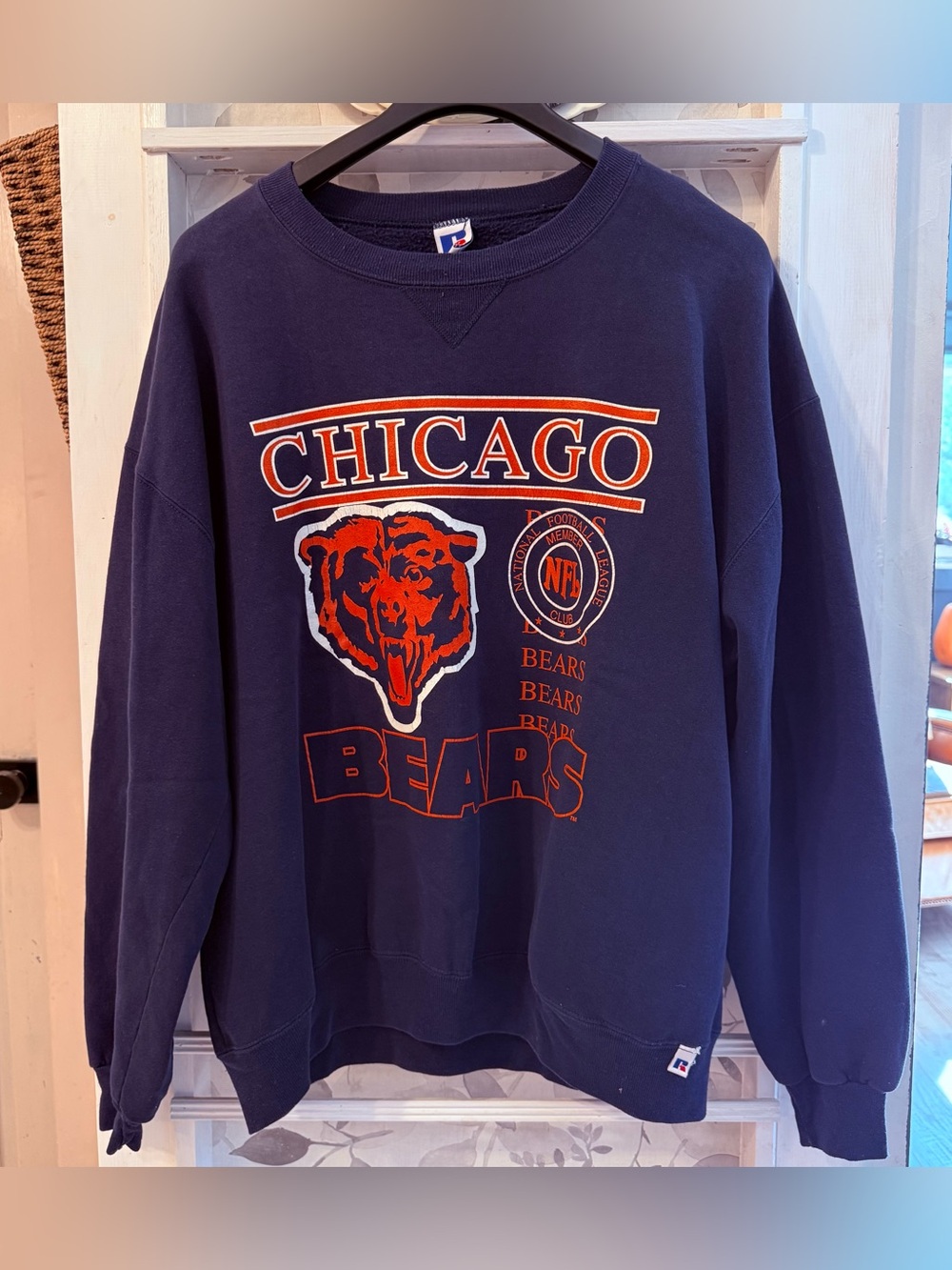 VTG Russell Athletic Chicago Bears NFL Navy Crewneck Sweatshirt XXL Hard to Find